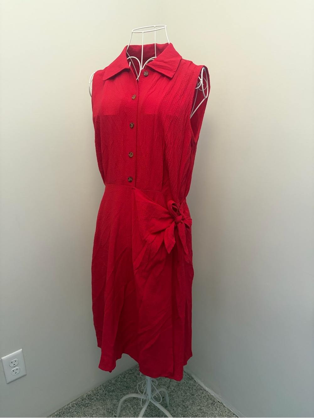 Calvin Klein Sleeveless Pinkish Red Button-Front Dress with Side Tie